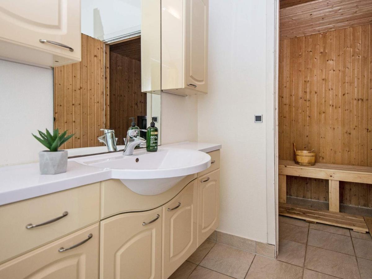 9 Person Holiday Home In Juelsminde Sonderby  Exterior foto